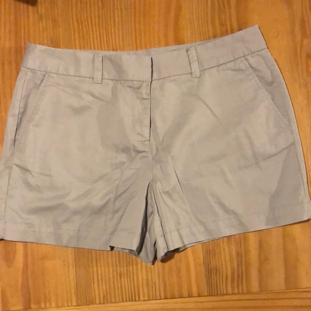 LOFT shorts 🩶 EUC